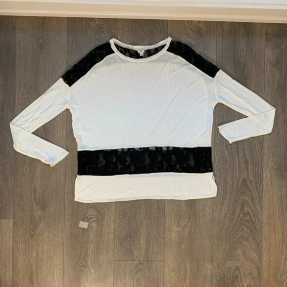 Aritzia Wilfred Top Intricate Lace Long sleeve Casual Basic Cream Size XS - Picture 3 of 12